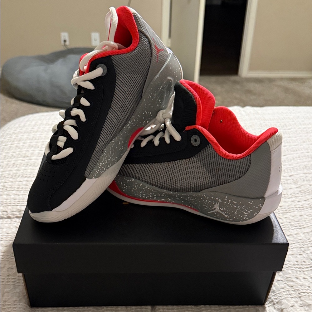 Jordan Luka .77 Low-Top Sneakers in Black, Gray & Red